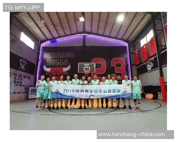 足球巨星跨界才艺展示 球场外的吉他弹唱与音乐梦想