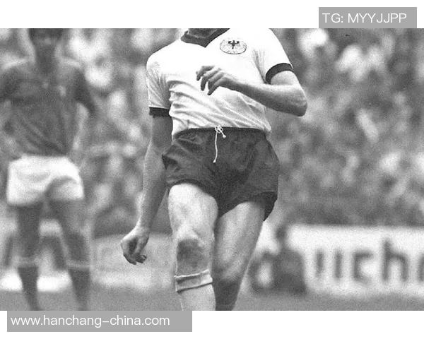 身高不足一米六却能在绿茵场闪耀的传奇足球巨星们